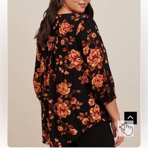 Torrid Black Floral 3/4 Sleeve Crepe Blouse Size 2 (2X/18-20)